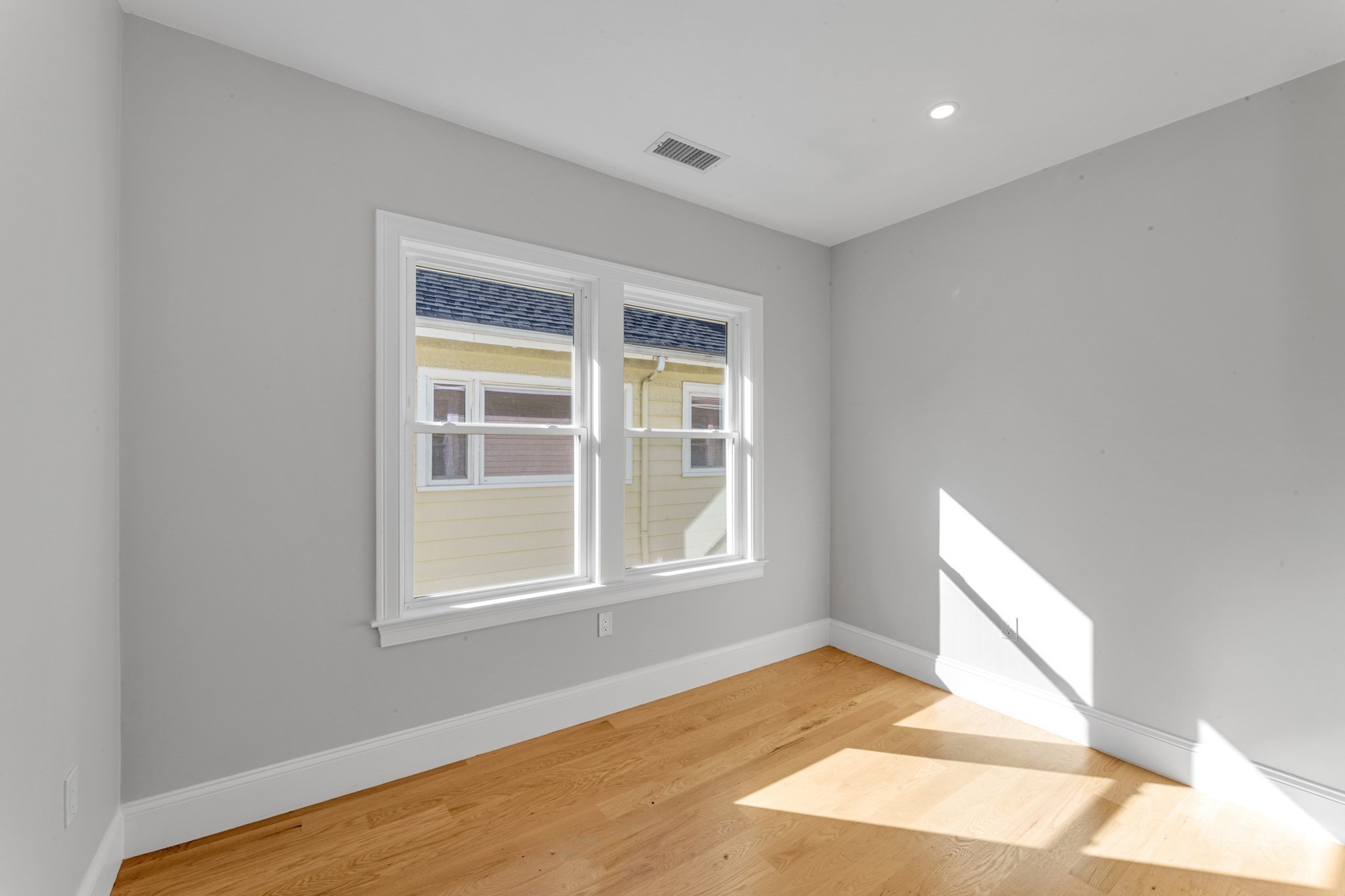 105 Neponset Ave Unit 105, Roslindale, Boston, MA 02131 - Image 13