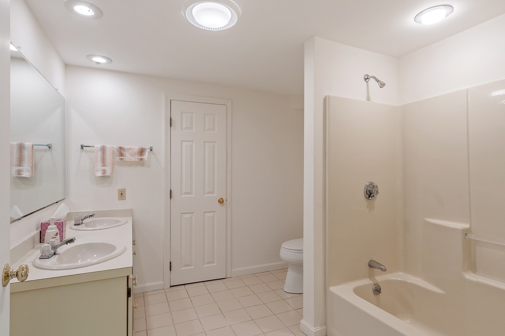 4004 Brompton Circle Unit 4004, Worcester, MA 01609 - Image 29