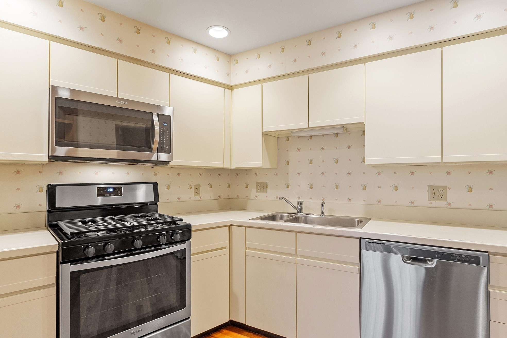 4004 Brompton Circle Unit 4004, Worcester, MA 01609 - Image 10