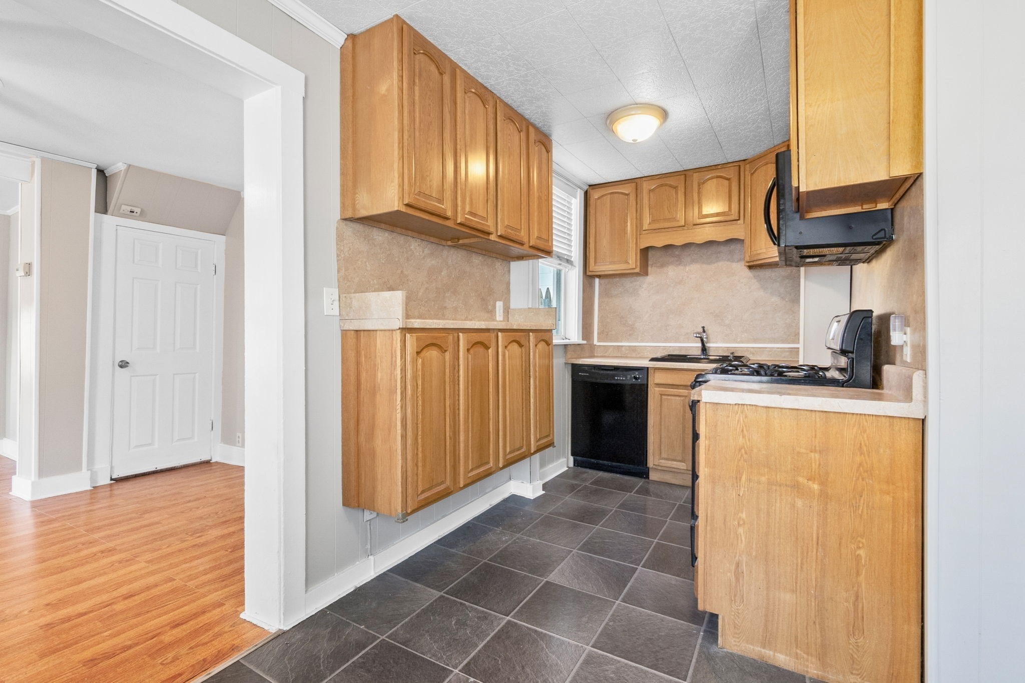 24 Ellsworth Ave, Melrose, MA 02176 - Image 12