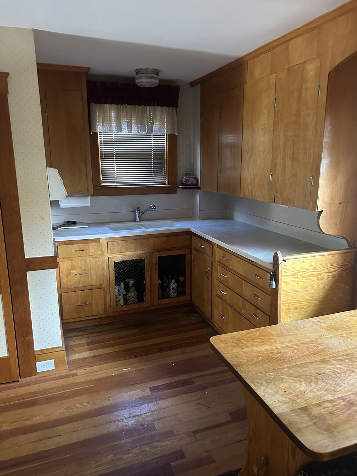 355 Washington Street, Melrose, MA 02176