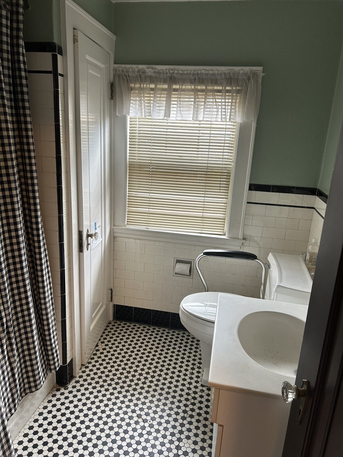 355 Washington Street, Melrose, MA 02176 - Image 12