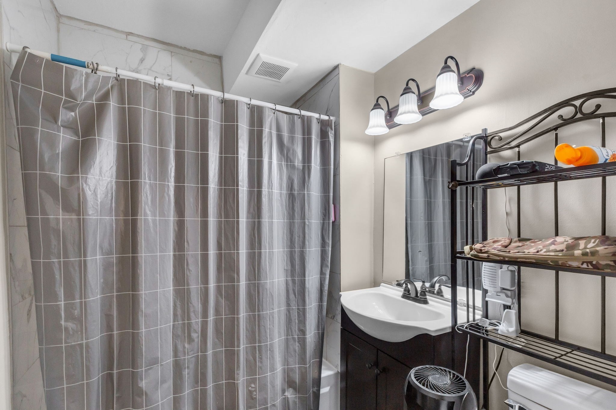 877 Belmont Ave, Springfield, MA 01108 - Image 17