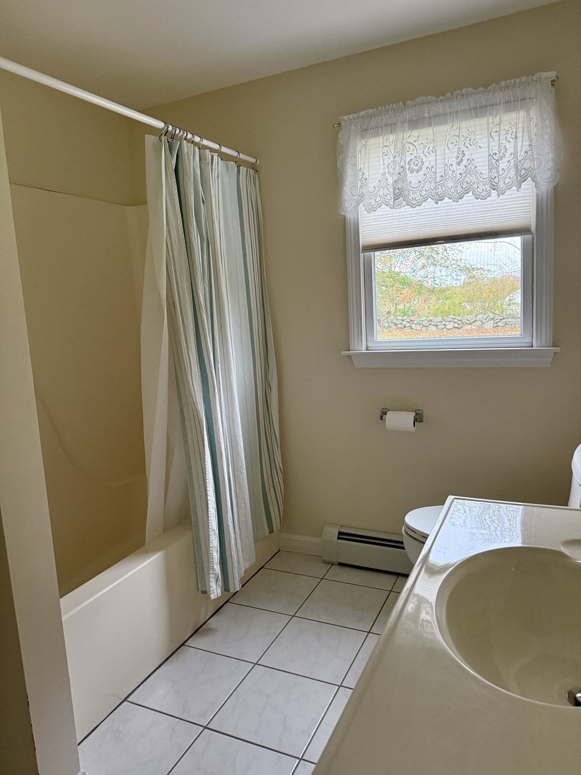 21 Avis St, Dartmouth, MA 02748 - Image 17