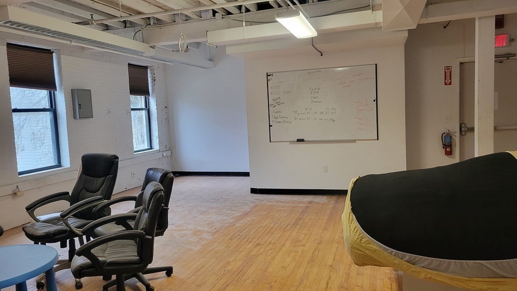 90 Hamilton Street Unit 2, Cambridge, MA 02139 - Image 25