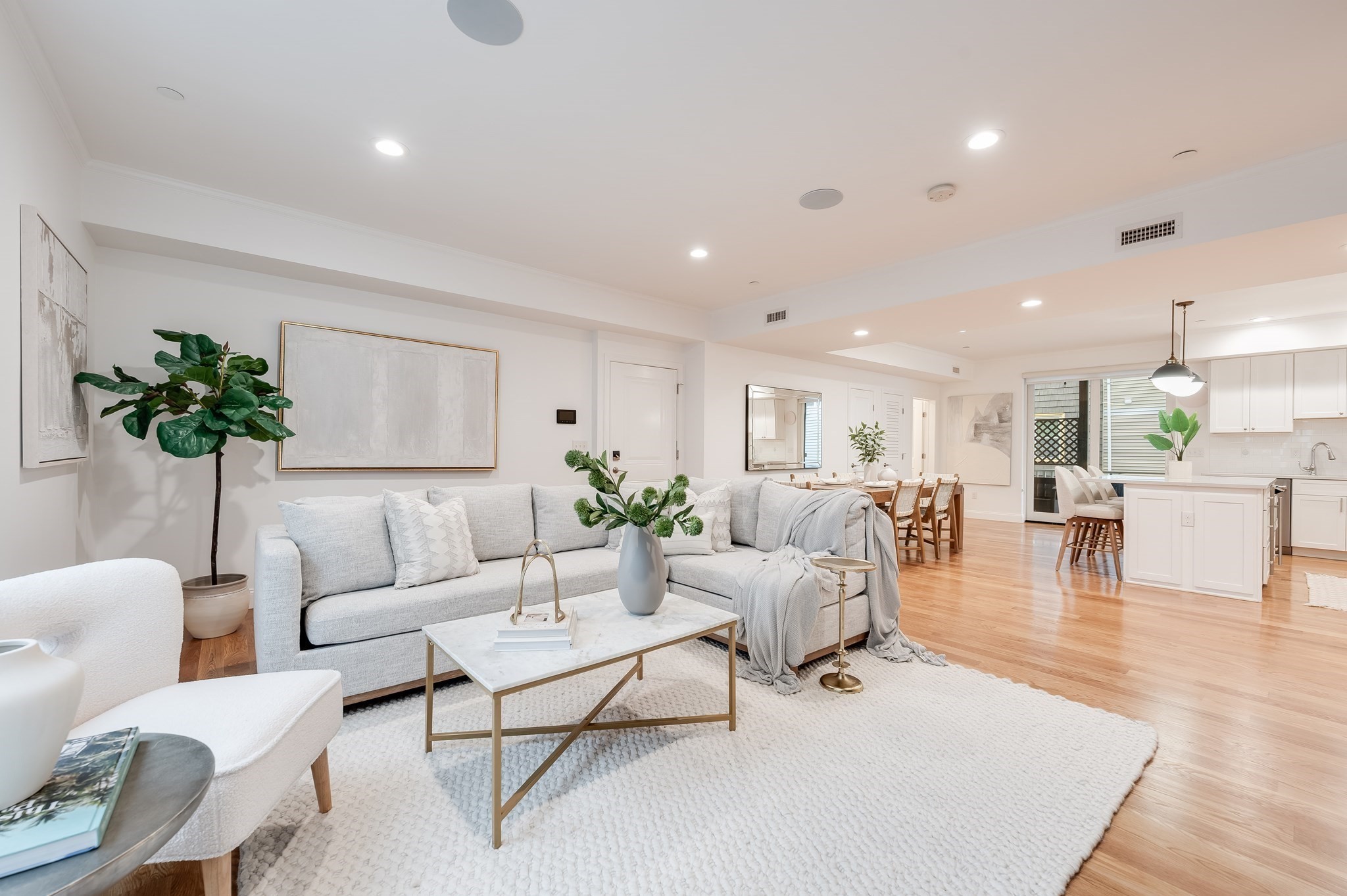 260 Gold St Unit 101, South Boston, Boston, MA 02127