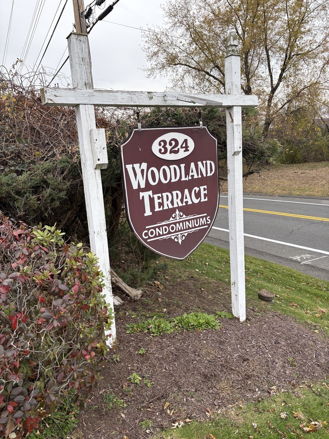 324 Russell Rd Unit 101, Westfield, MA 01085 - Image 2