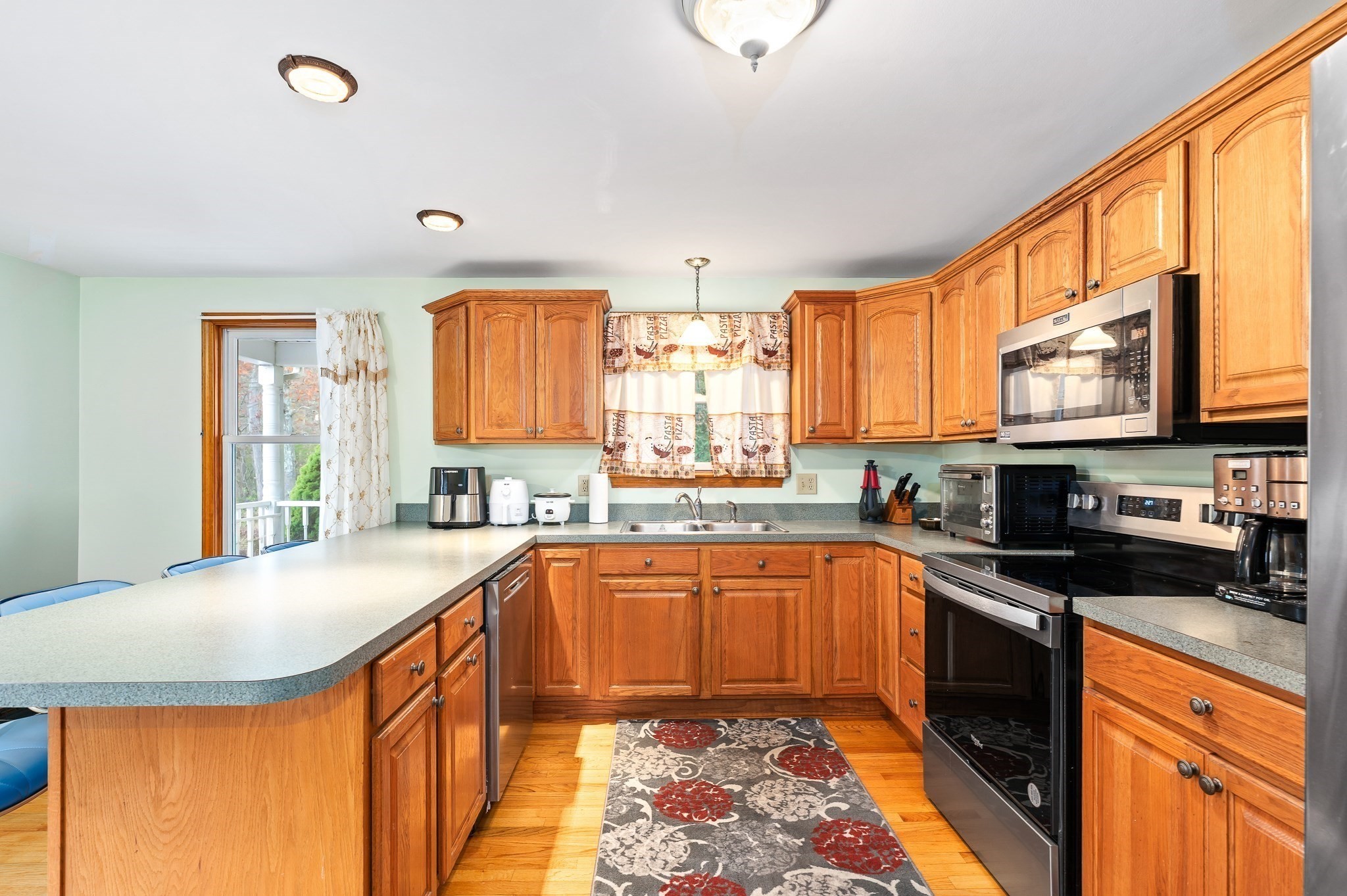 1 Plain Street, Easthampton, MA 01027 - Image 9