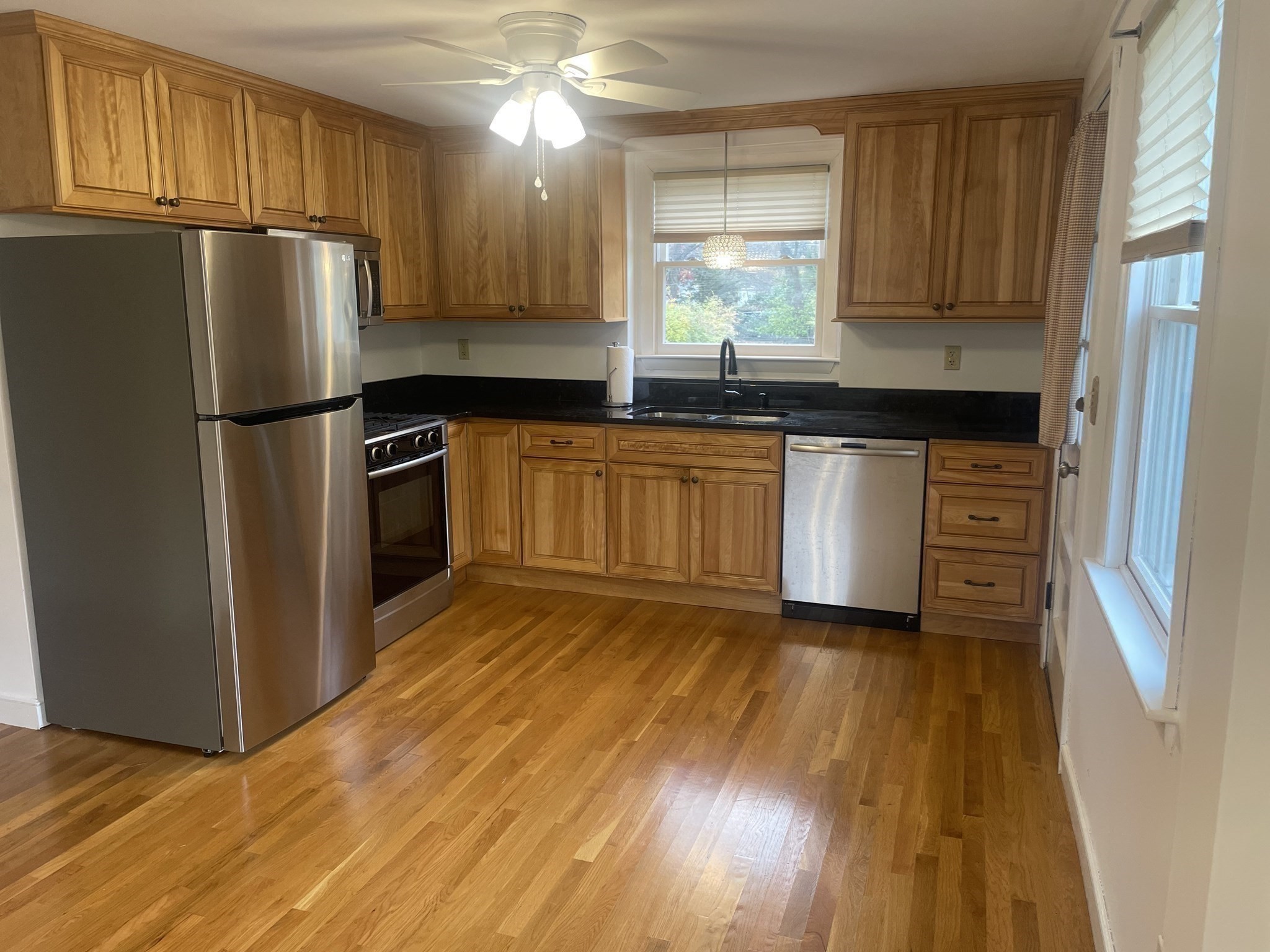 732 King Street, Franklin, MA 02038 - Image 4