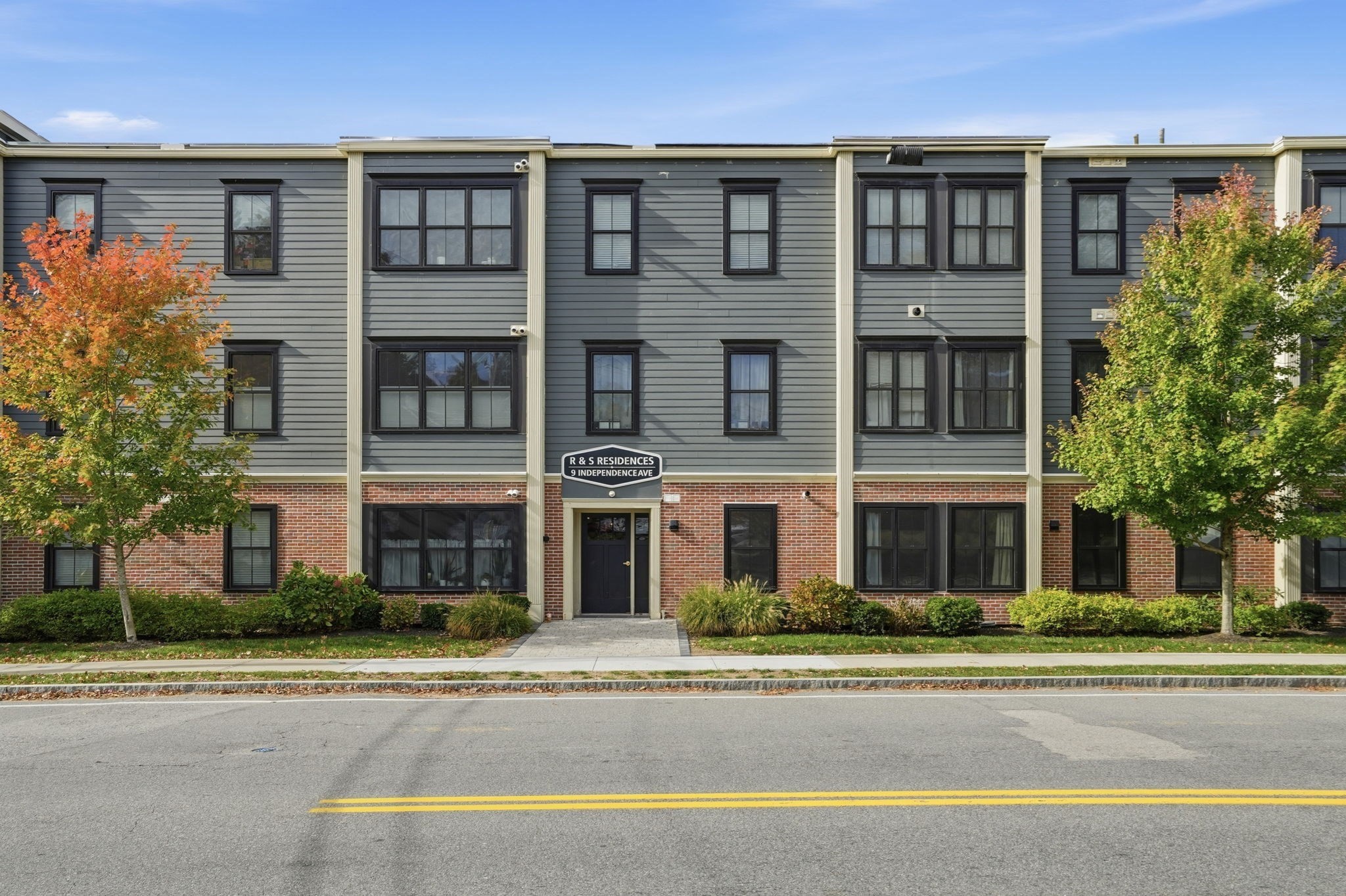 9 Independence Ave Unit 105, Braintree, MA 02184