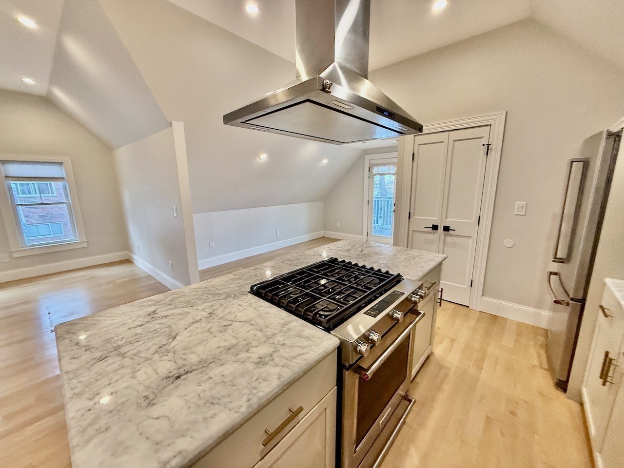 28 Dix St Unit 3, Dorchester, Boston, MA 02122 - Image 12