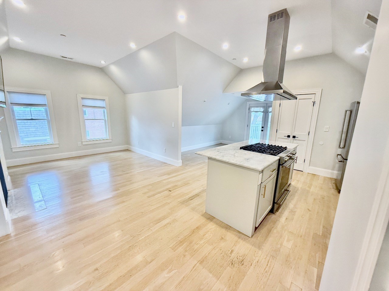 28 Dix St Unit 3, Dorchester, Boston, MA 02122 - Image 13
