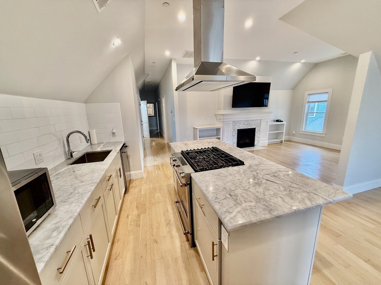 28 Dix St Unit 3, Dorchester, Boston, MA 02122 - Image 19