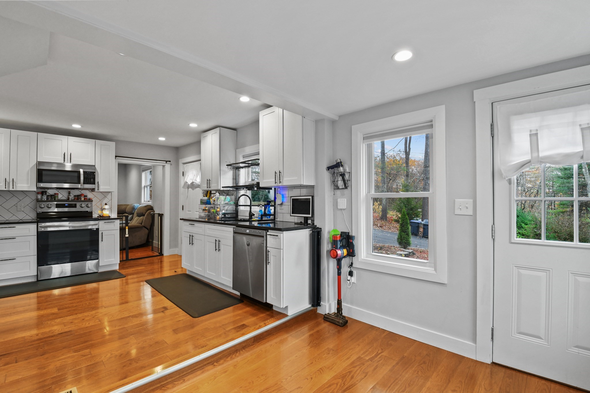 38 Twichell St, Athol, MA 01331 - Image 7