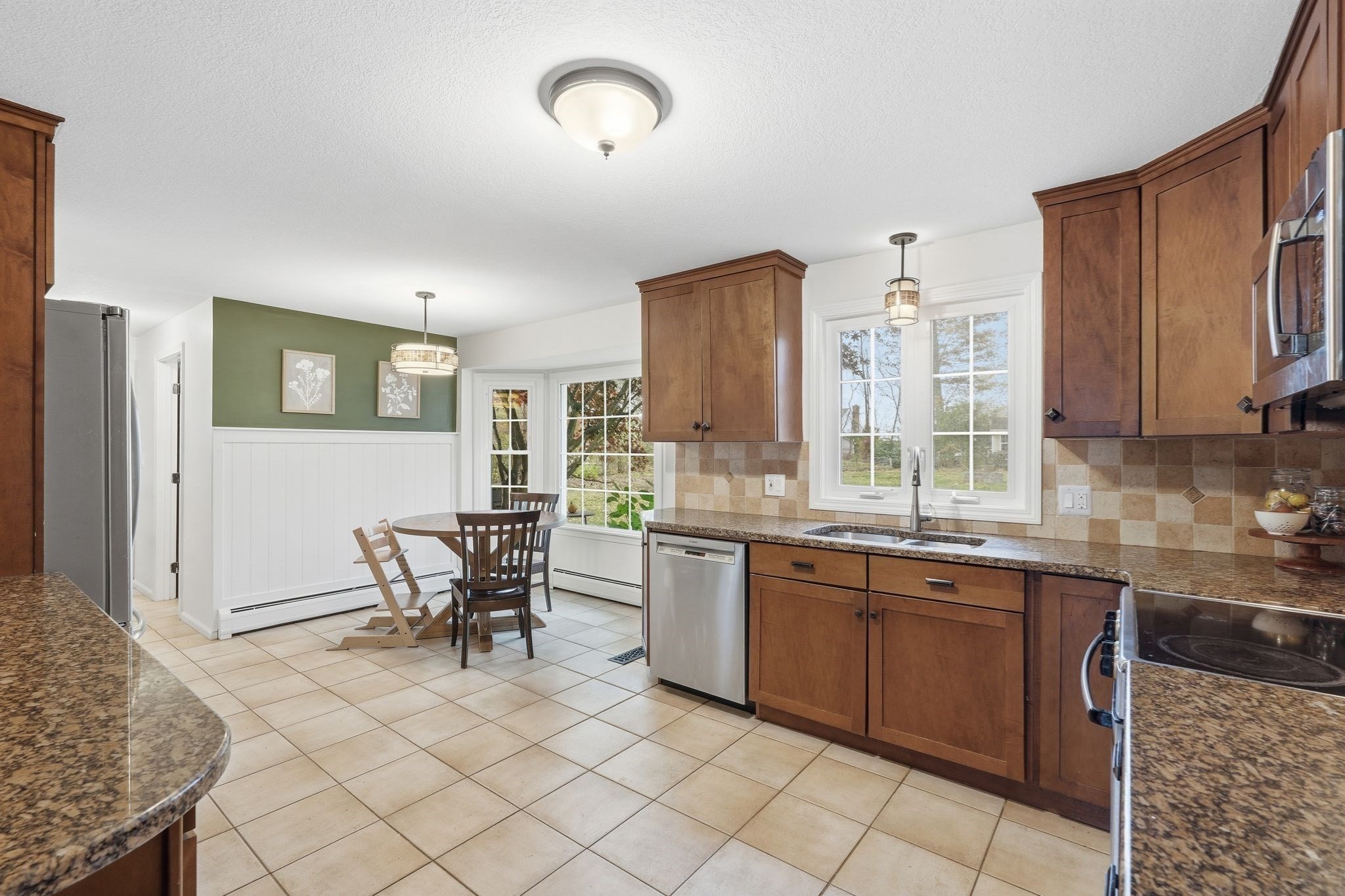 27 Eastwood Dr, Wilbraham, MA 01095 - Image 14