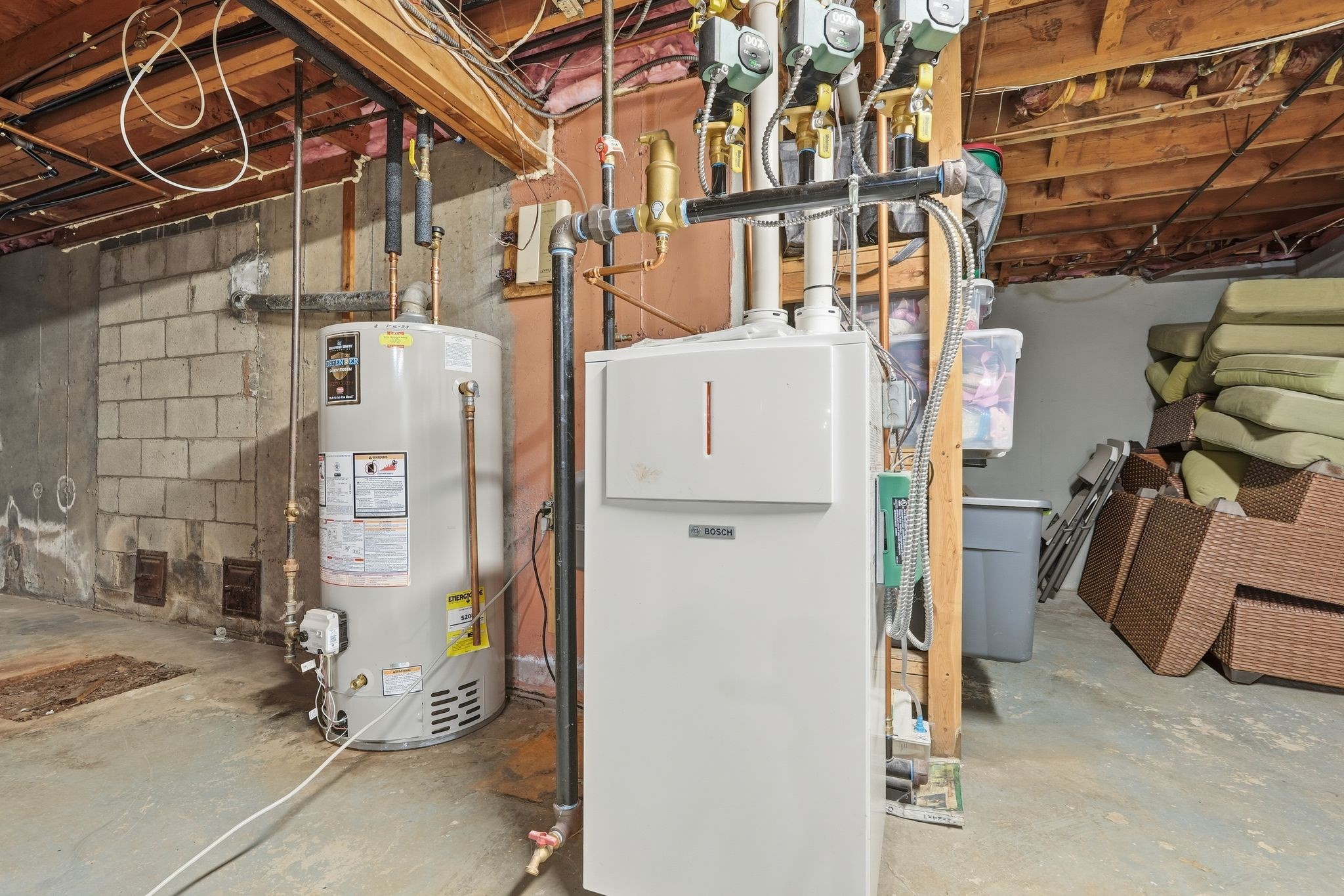 27 Eastwood Dr, Wilbraham, MA 01095 - Image 40