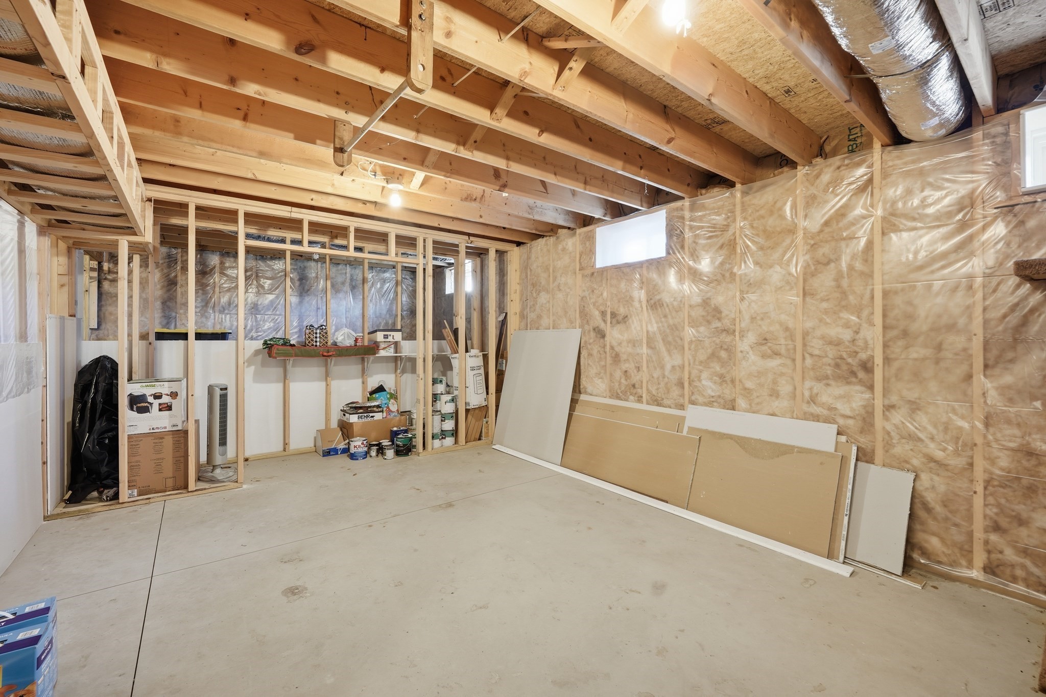 559 E State St, Granby, MA 01033 - Image 32