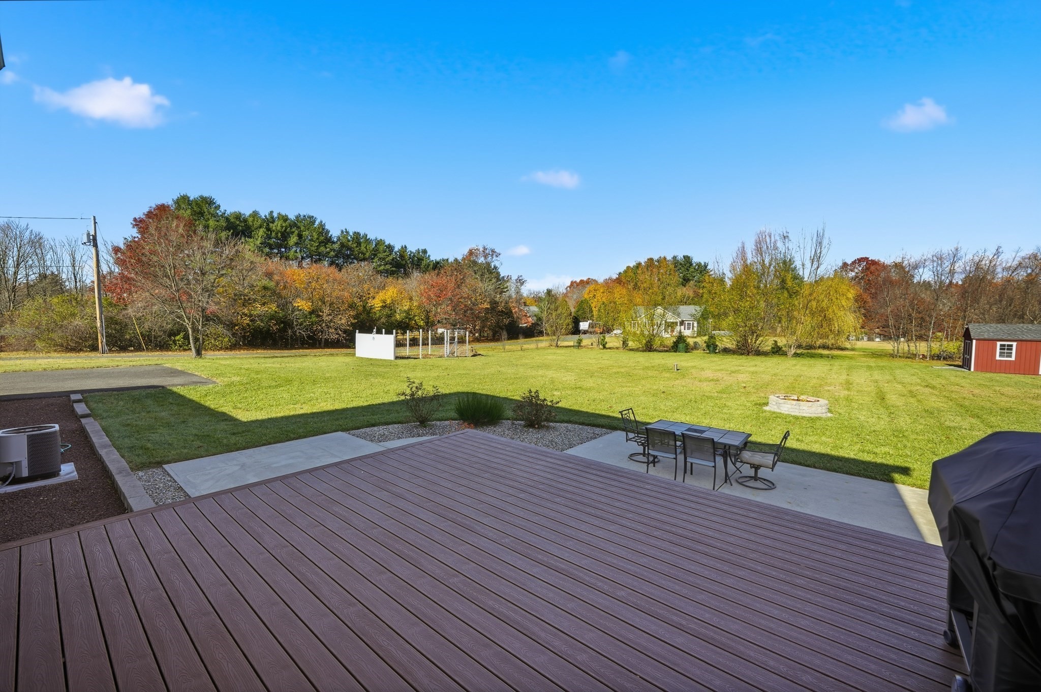 559 E State St, Granby, MA 01033 - Image 33