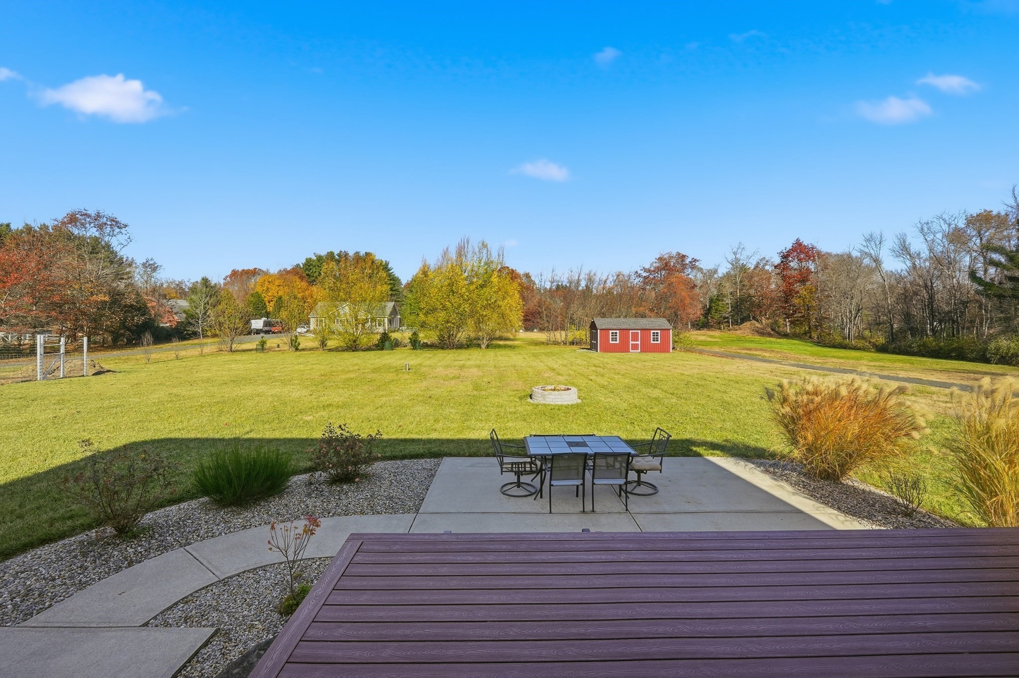 559 E State St, Granby, MA 01033 - Image 34