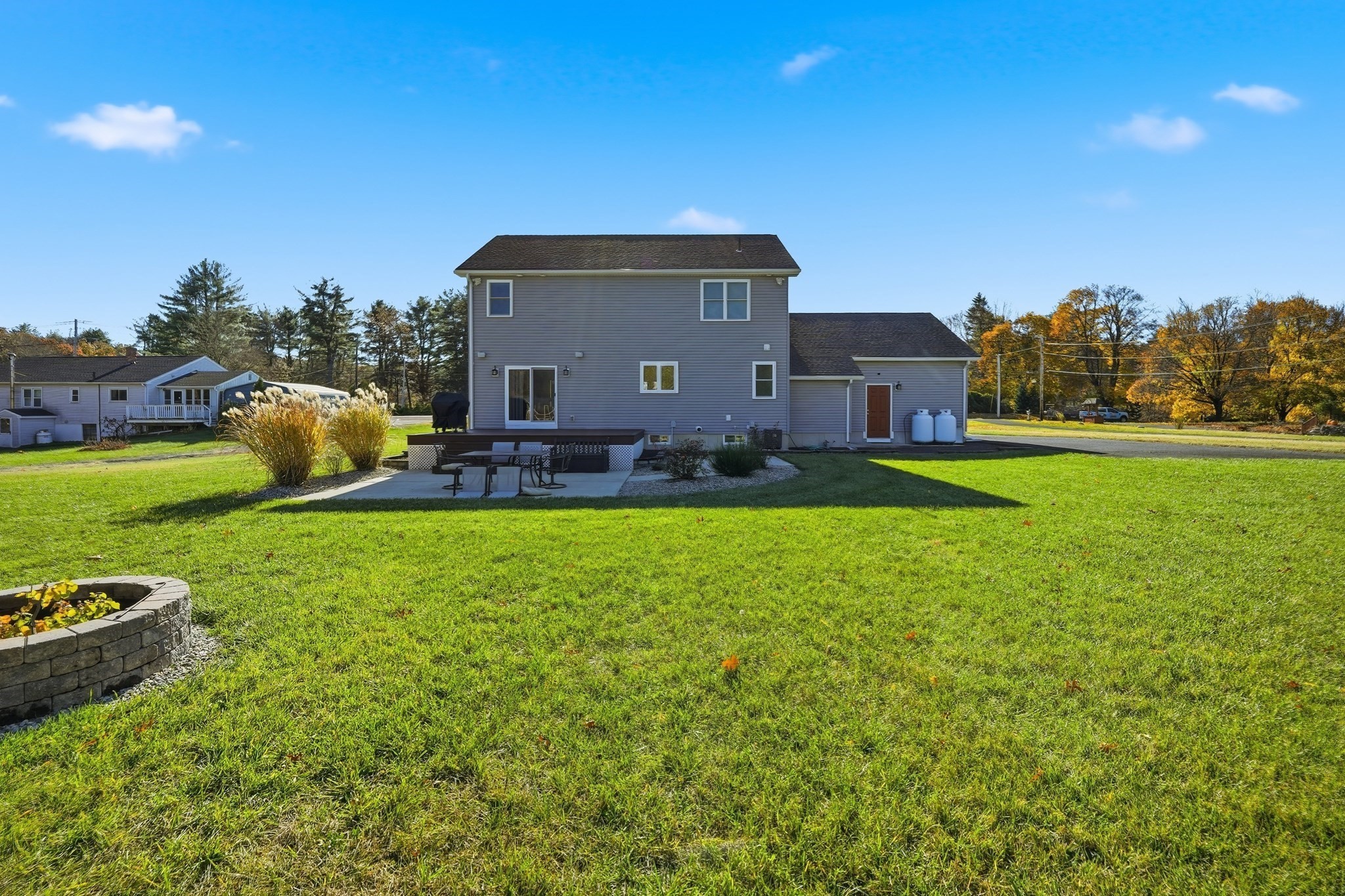 559 E State St, Granby, MA 01033 - Image 36