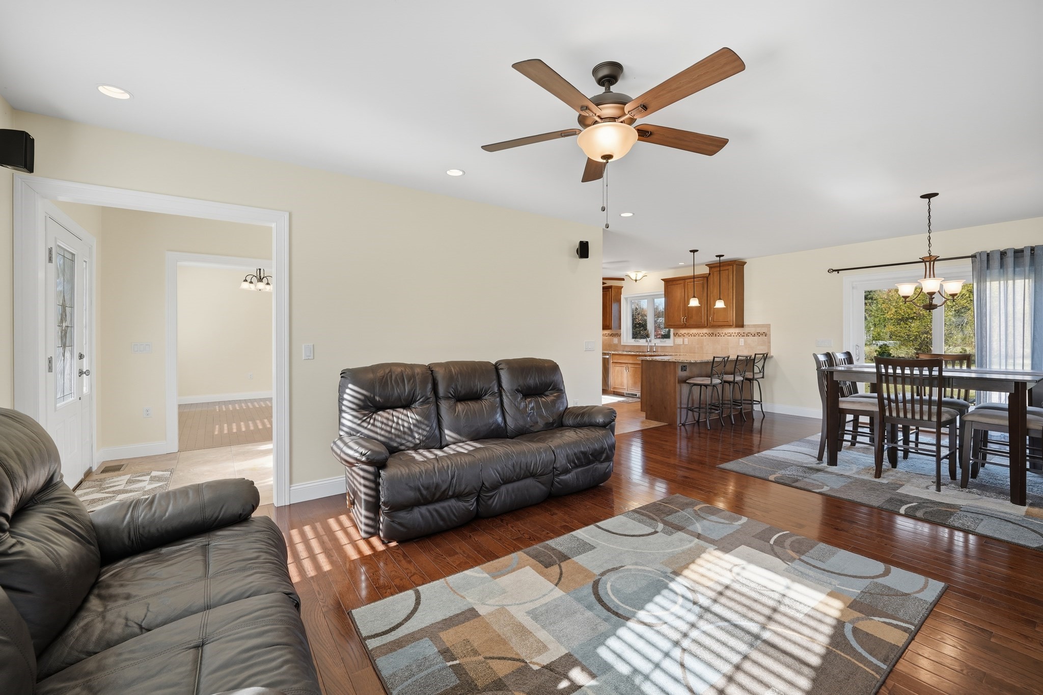 559 E State St, Granby, MA 01033 - Image 10