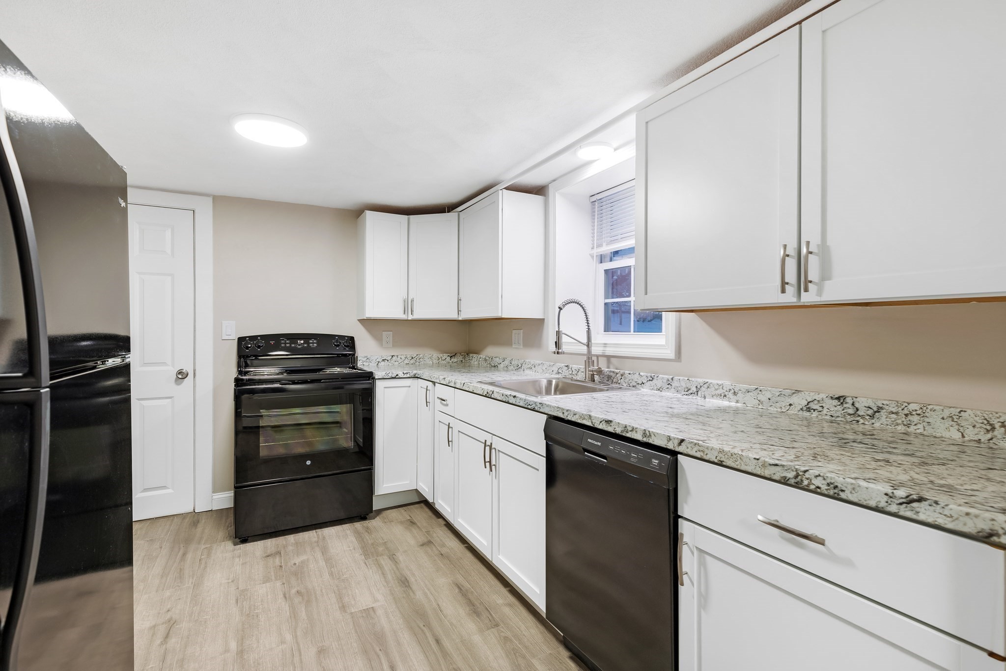 41 S Irving St, Revere, MA 02151 - Image 23