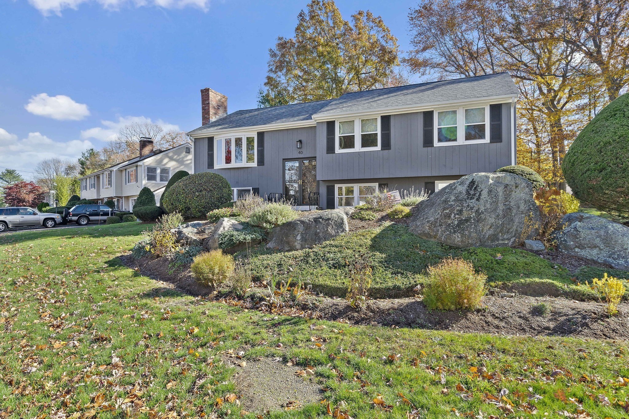 40 Linden Park Dr, Randolph, MA 02368