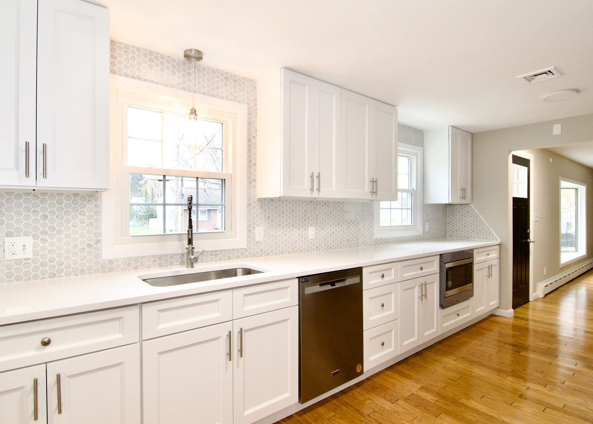 77 W Allen Ridge Rd, Springfield, MA 01118 - Image 13