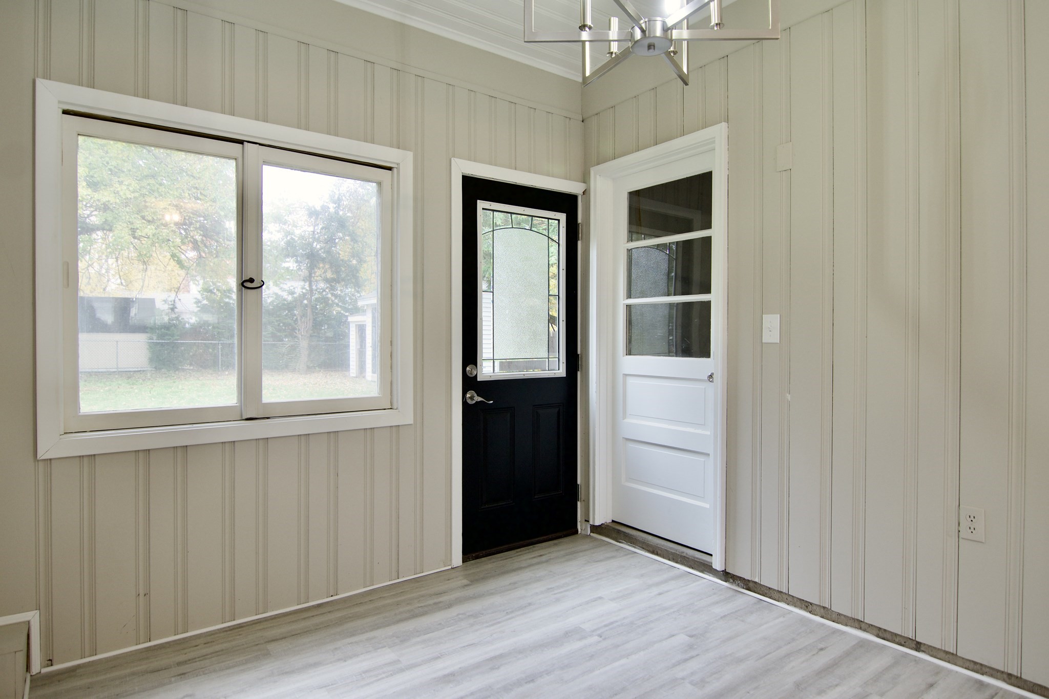 77 W Allen Ridge Rd, Springfield, MA 01118 - Image 22