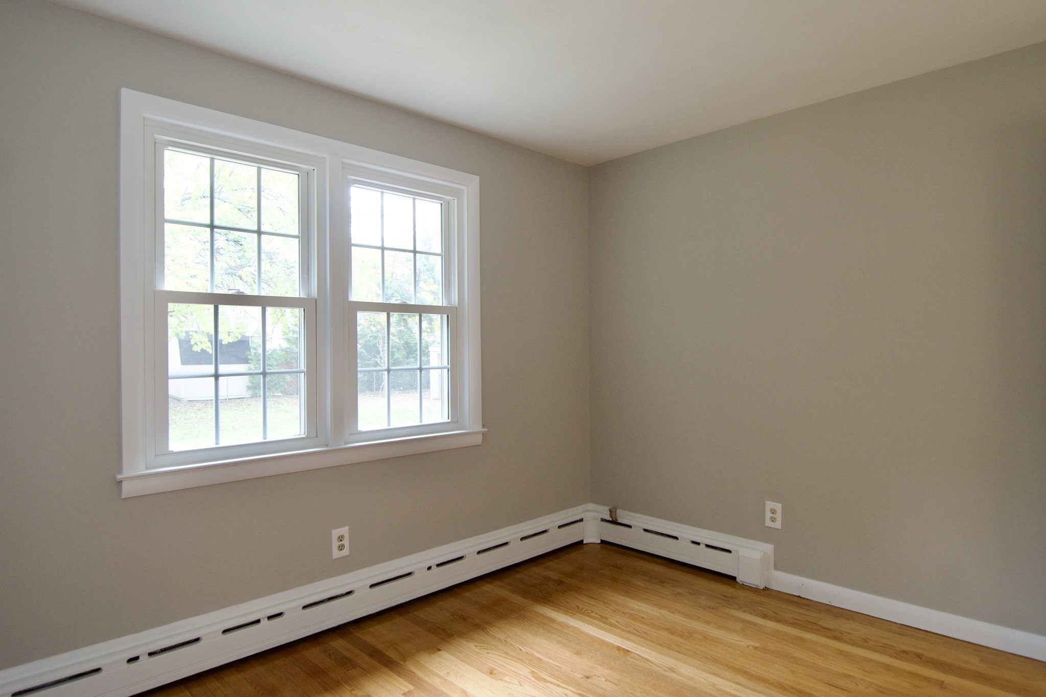 77 W Allen Ridge Rd, Springfield, MA 01118 - Image 29