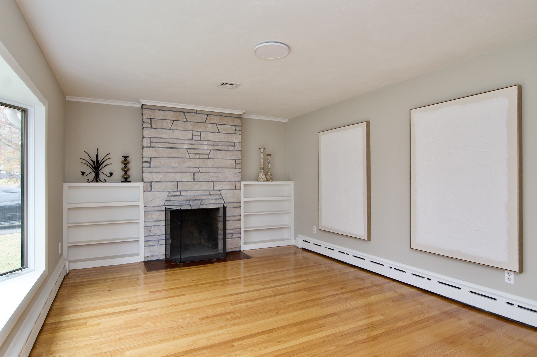 77 W Allen Ridge Rd, Springfield, MA 01118 - Image 4