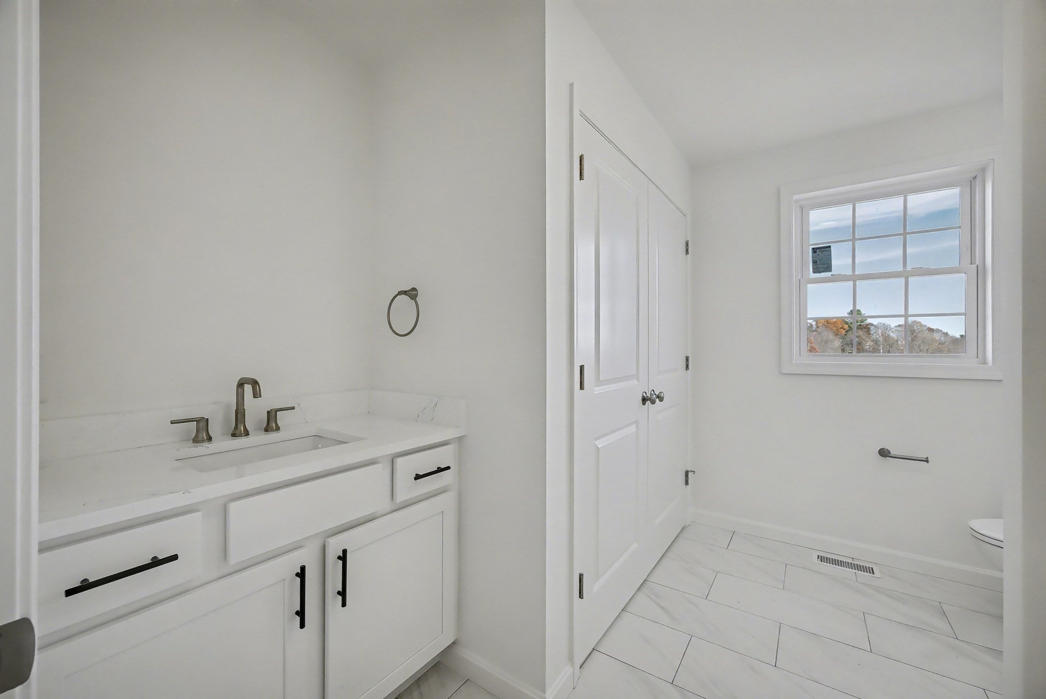 11 King St, Groveland, MA 01834 - Image 35