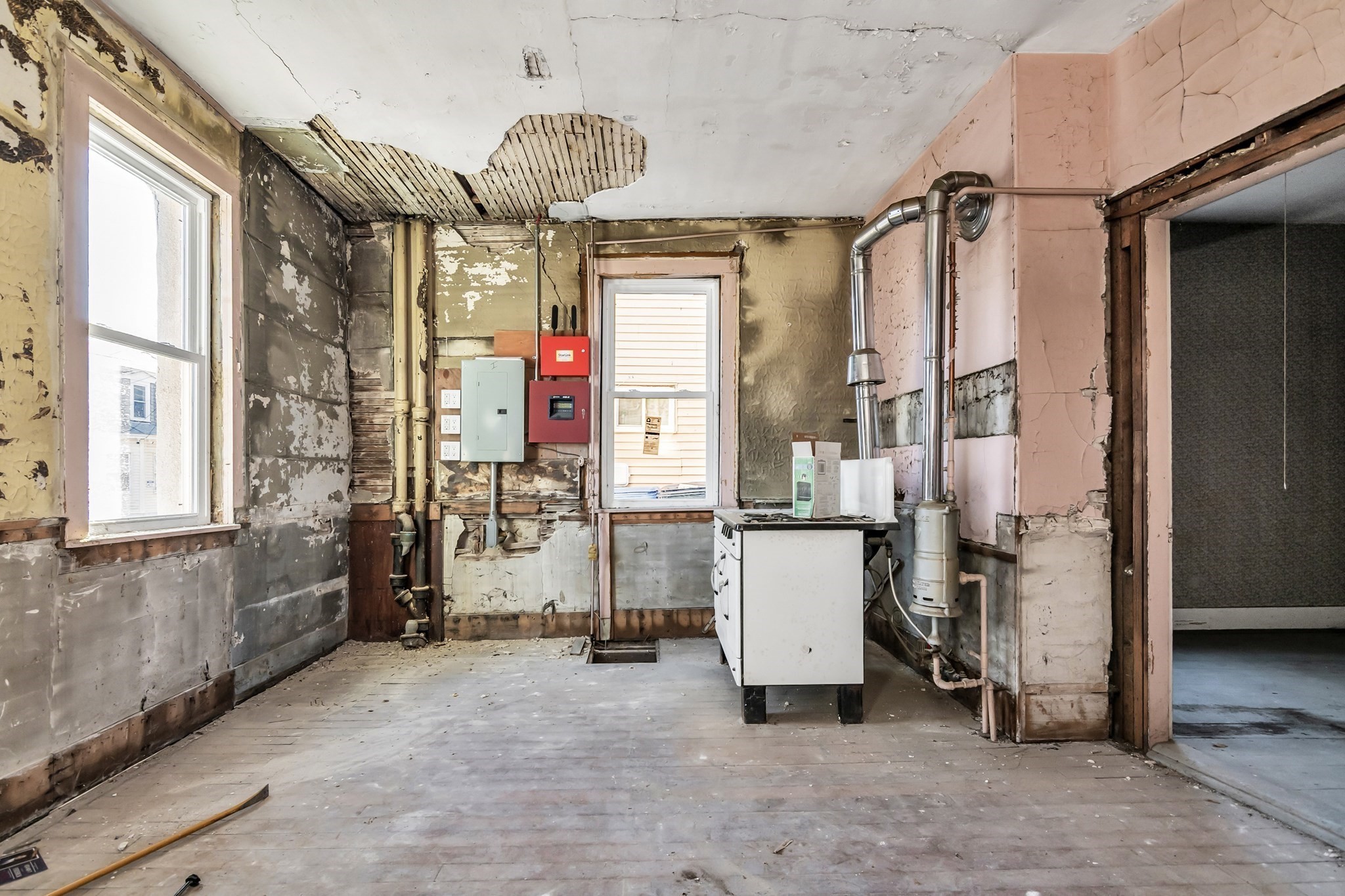 95 Hancock St, Lawrence, MA 01841 - Image 29