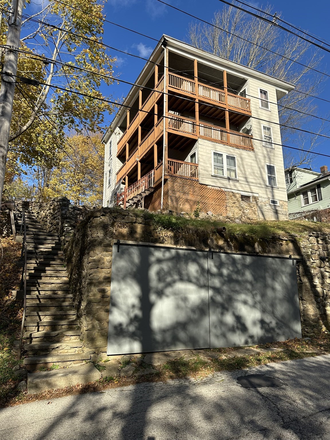 127 Cliff St, Southbridge, MA 01550 - Image 35