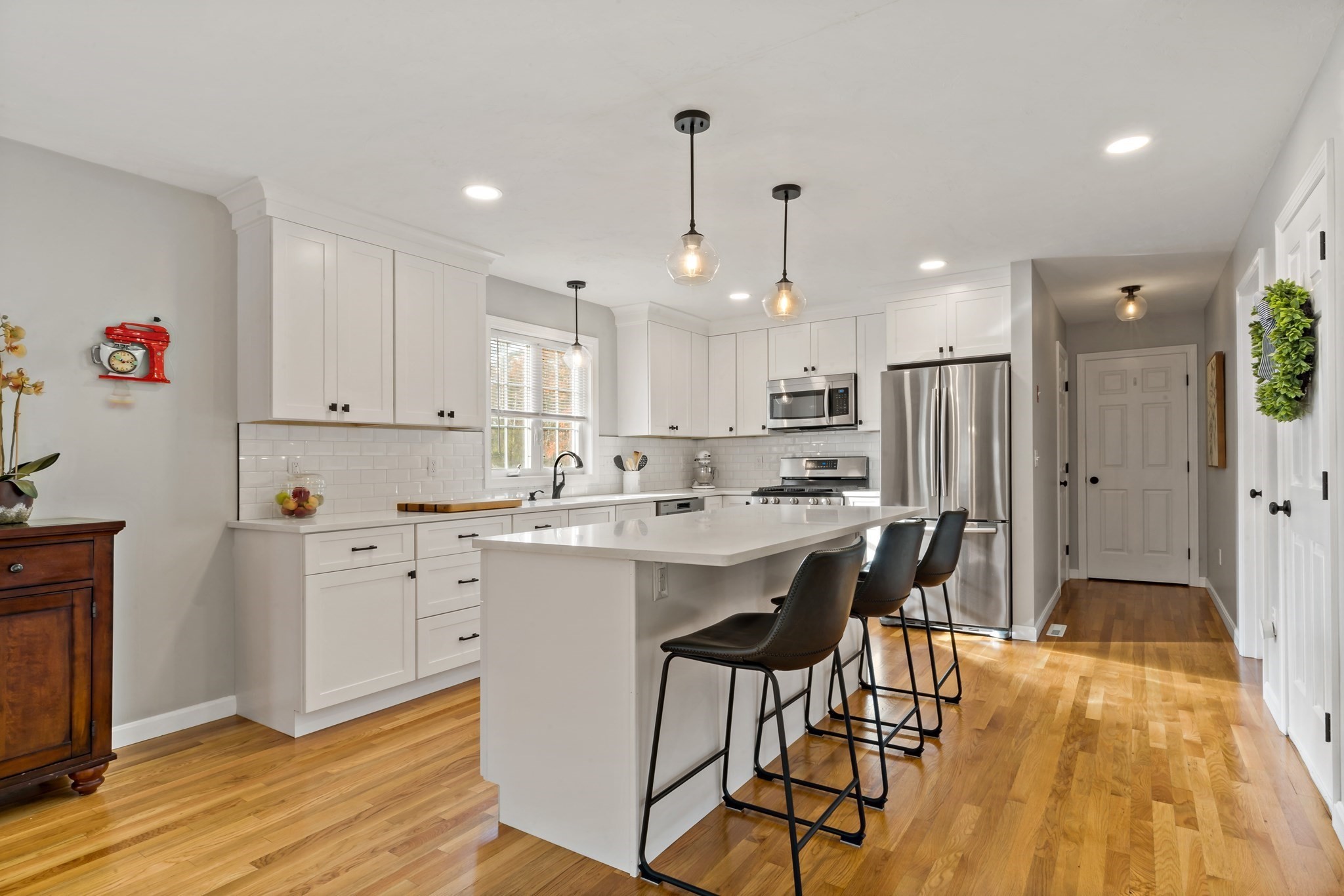 19 Cedar St, Rehoboth, MA 02769 - Image 4