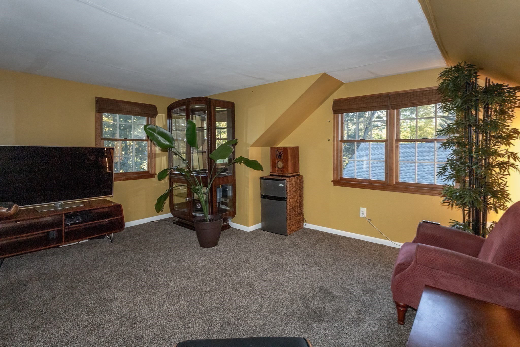 163 Barbara St, Westfield, MA 01085 - Image 23
