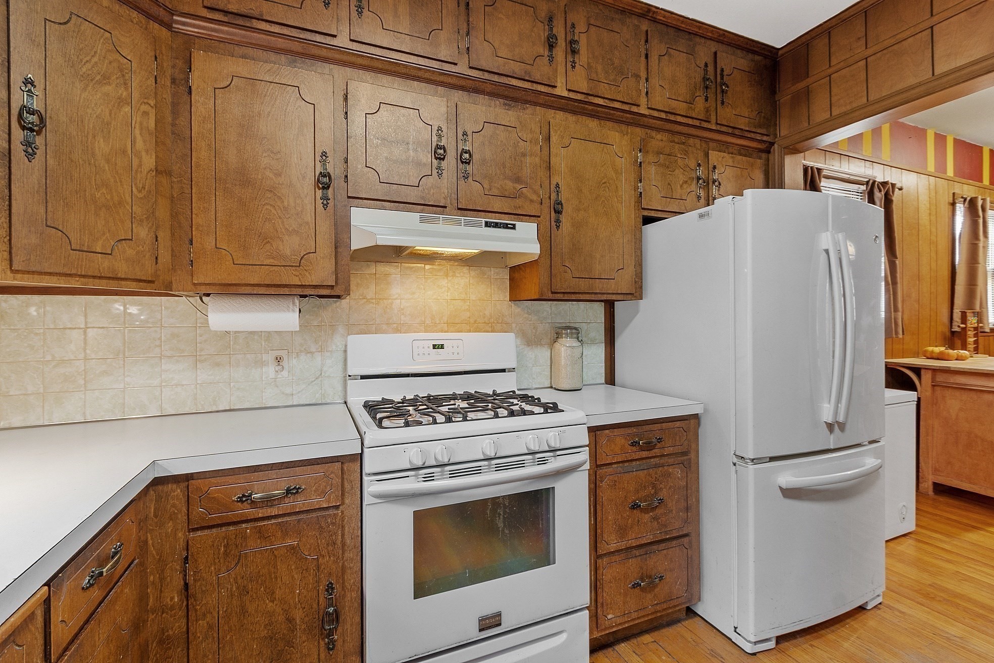 548 Fletcher St, Lowell, MA 01854 - Image 20