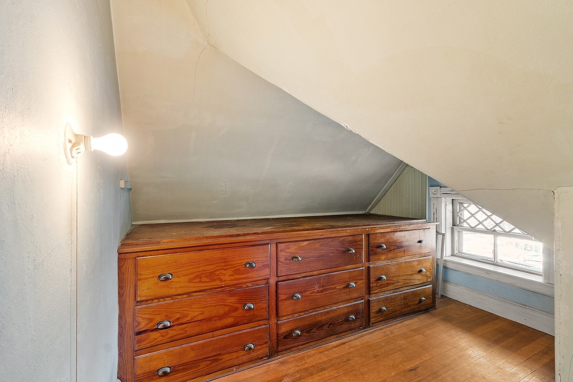 548 Fletcher St, Lowell, MA 01854 - Image 33