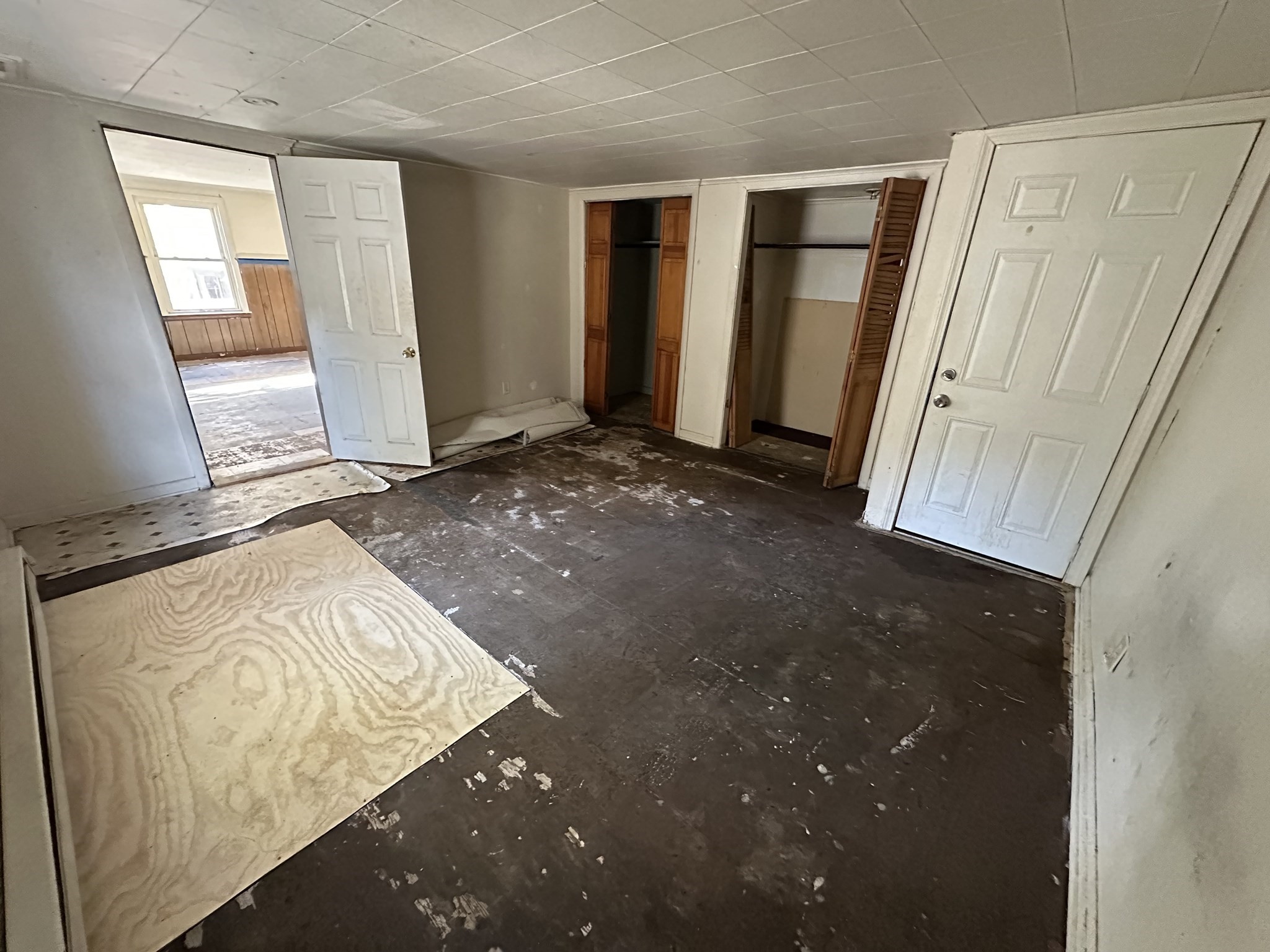 135 Elm St, Southbridge, MA 01550 - Image 23