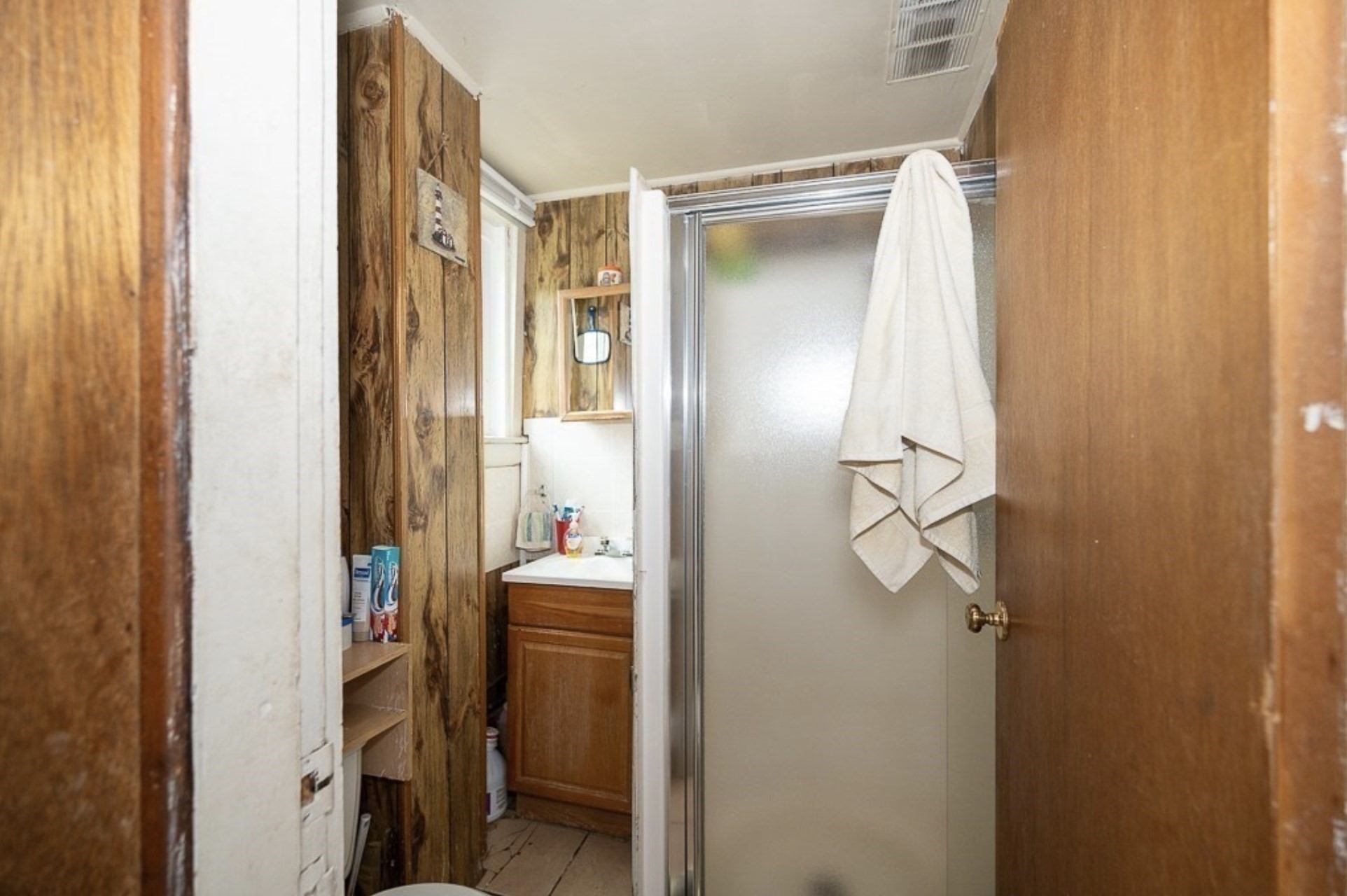 135 Elm St, Southbridge, MA 01550 - Image 28