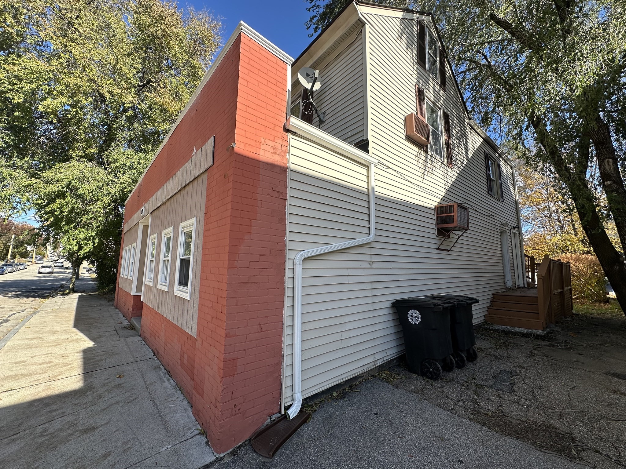 135 Elm St, Southbridge, MA 01550 - Image 8