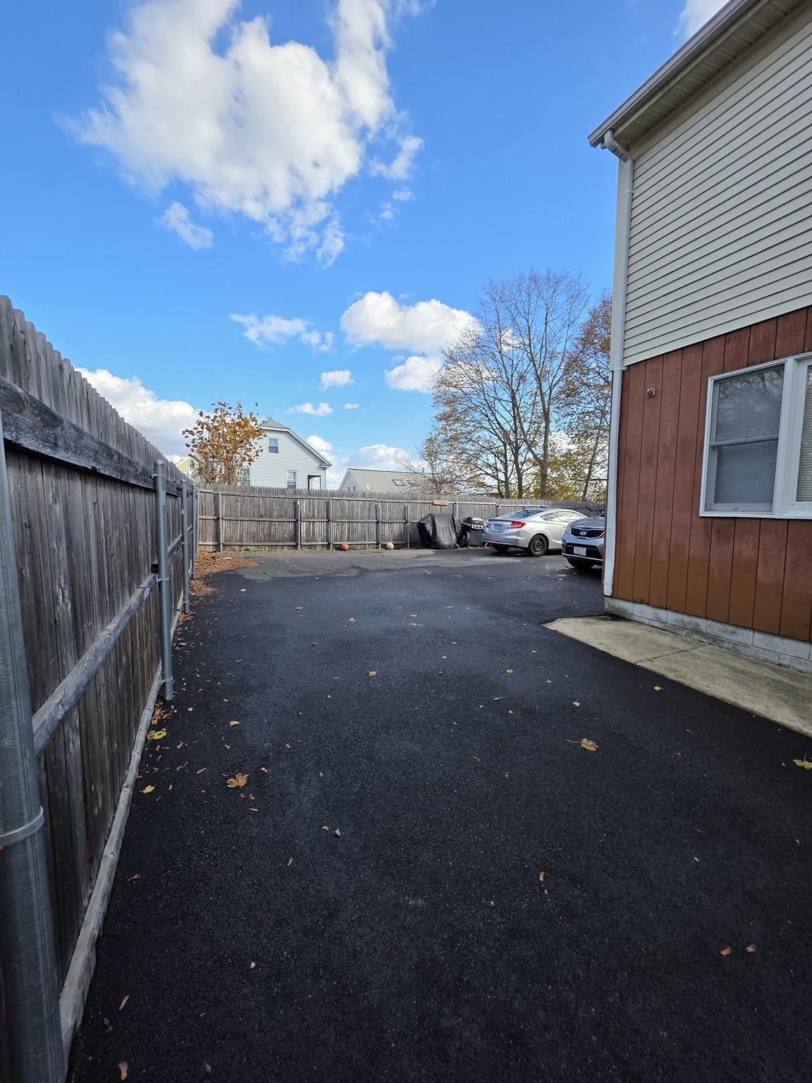 122 Mount Vernon St, Lowell, MA 01854 - Image 2