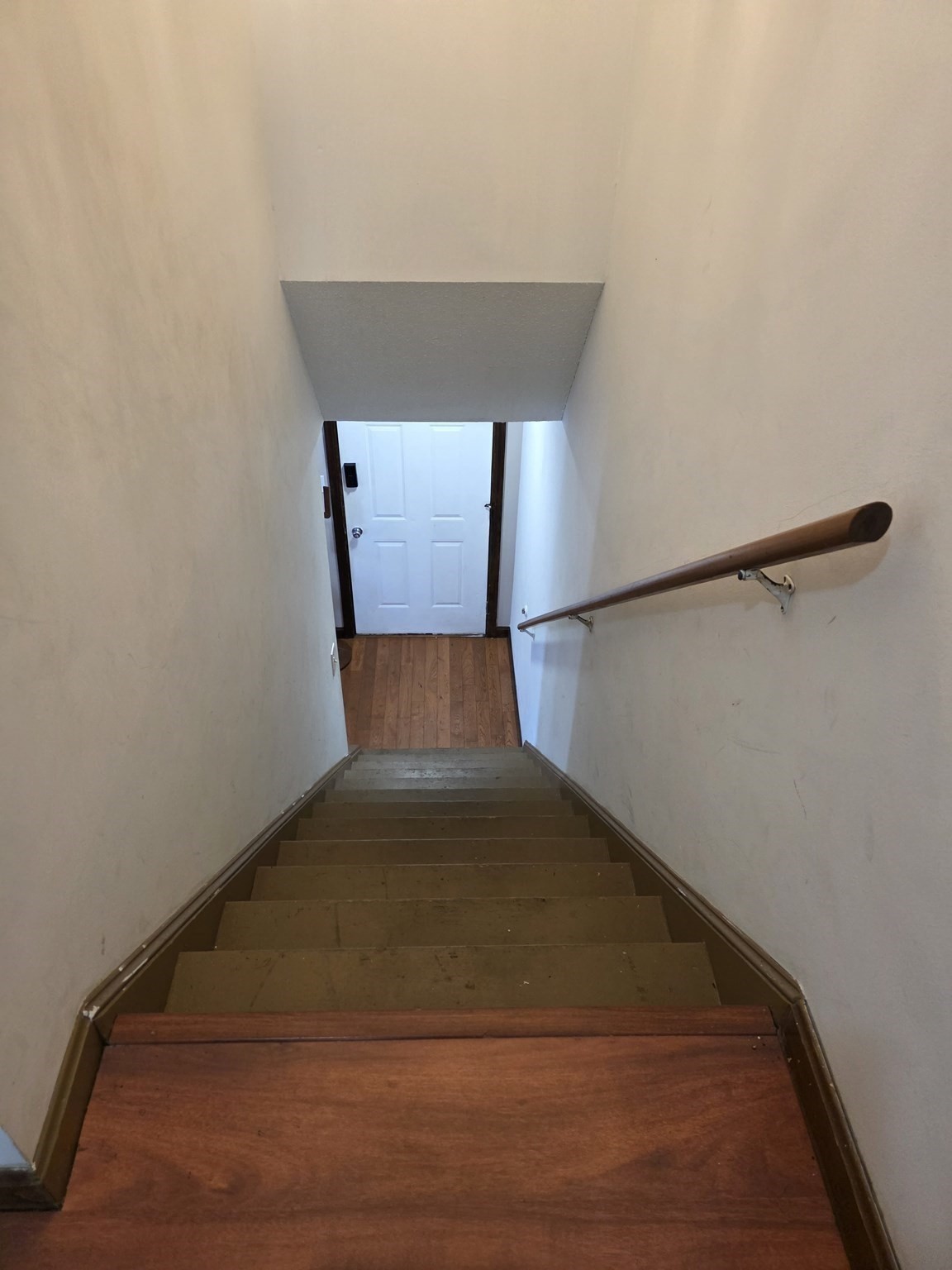 122 Mount Vernon St, Lowell, MA 01854 - Image 13