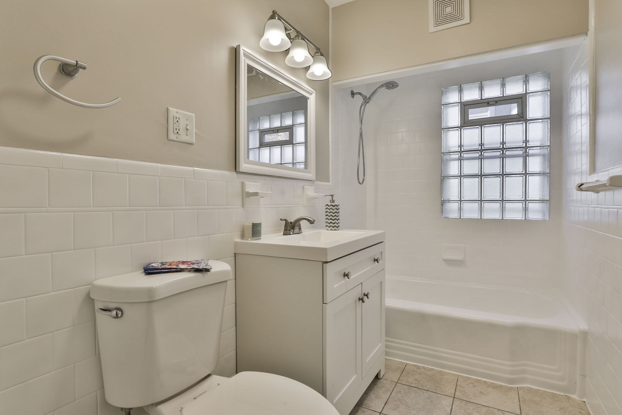 214 Brook Rd, Milton, MA 02186 - Image 10