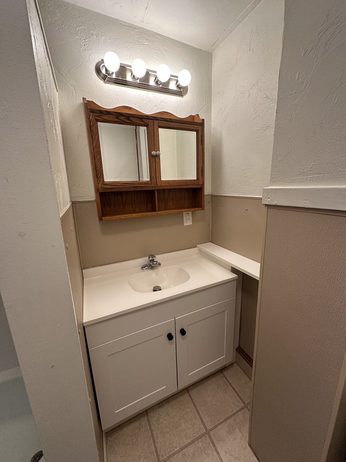 6 Walcott St, Southbridge, MA 01550 - Image 20