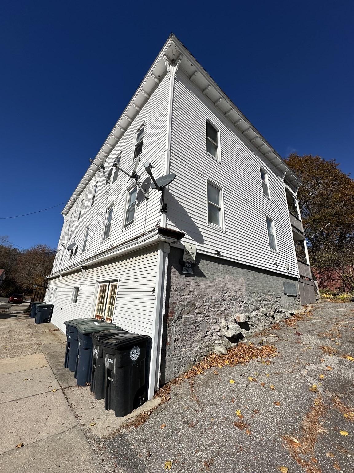 6 Walcott St, Southbridge, MA 01550 - Image 5