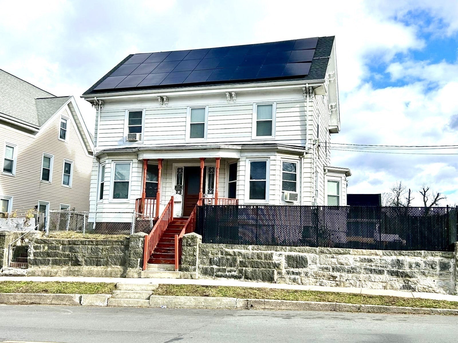 249 Chatham St, Lynn, MA 01902