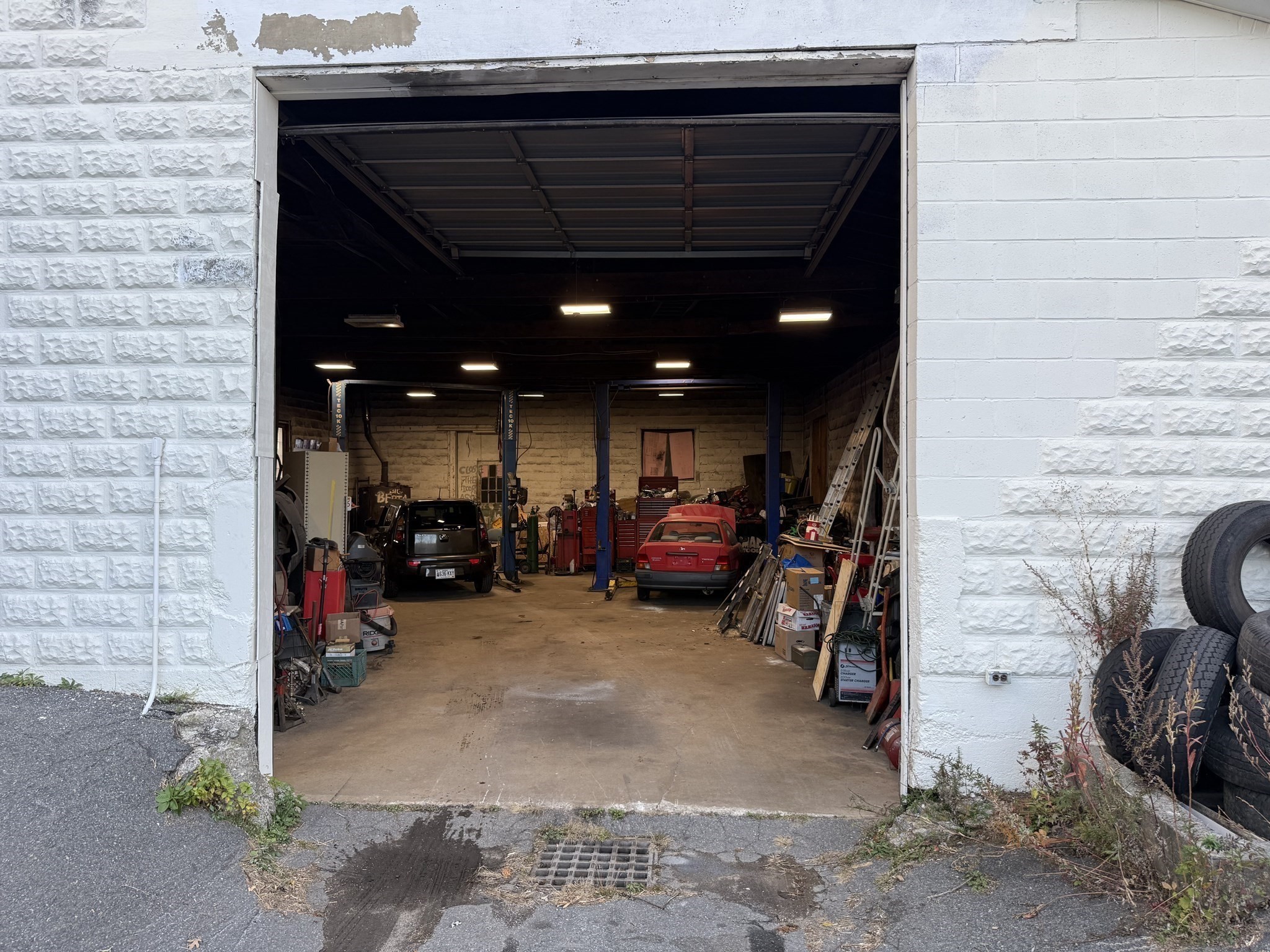 477 Hartford Ave W, Uxbridge, MA 01569 - Image 3