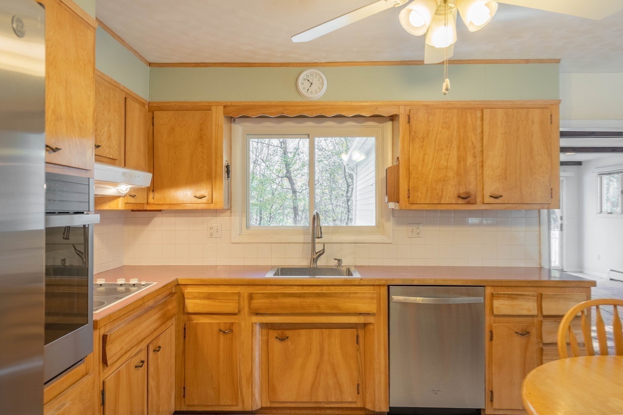 27 Brewster Road, Worcester, MA 01602 - Image 32