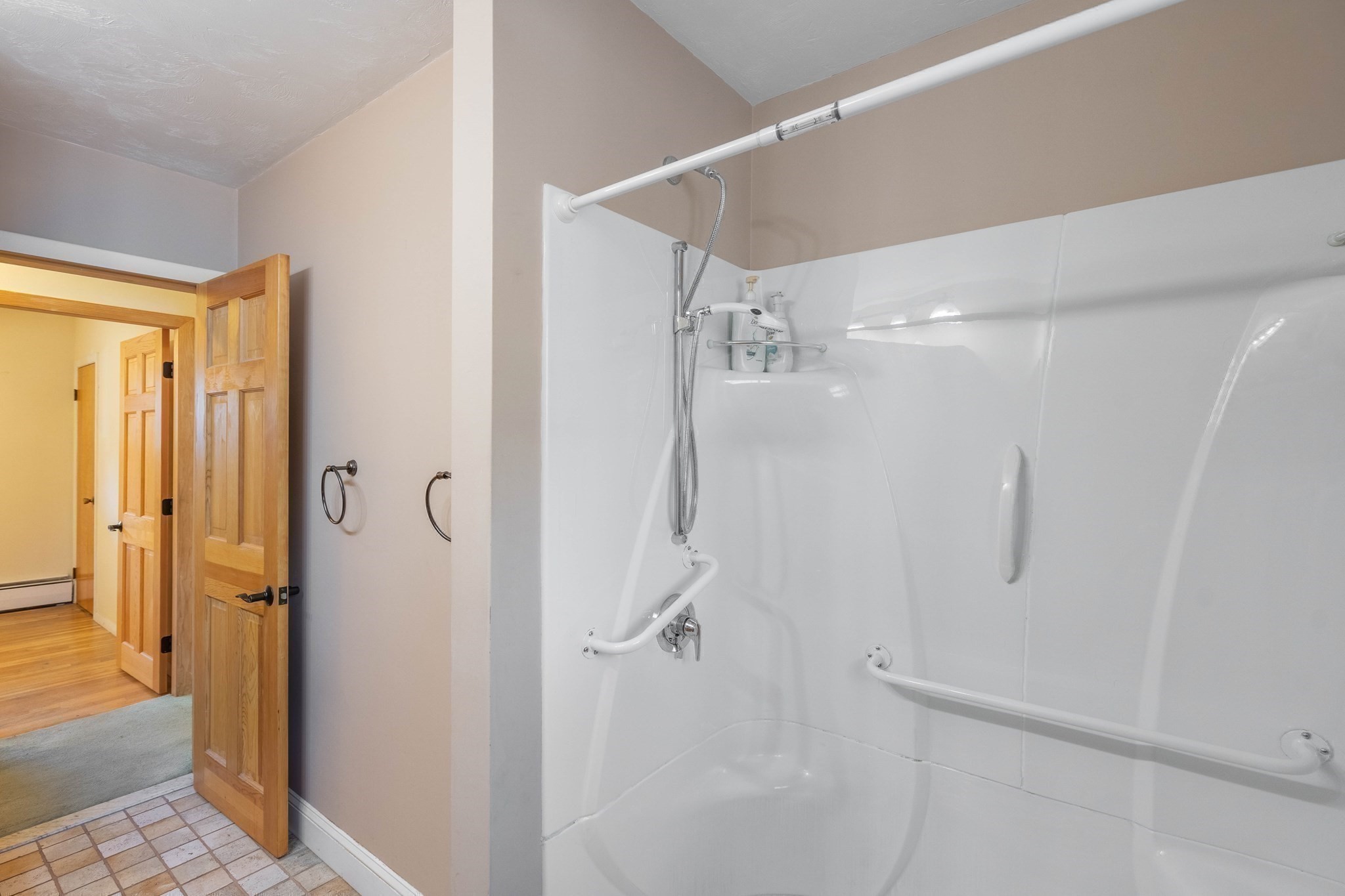 27 Brewster Road, Worcester, MA 01602 - Image 36